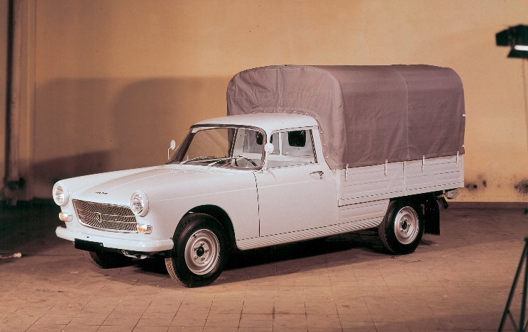 1/24 Nissan Skyline GT-R "HKS"